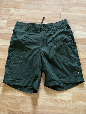 Women’s Green hiking shorts